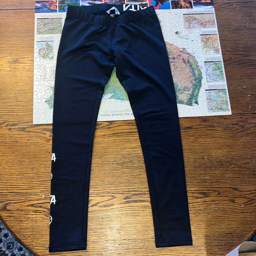 Nikita leggings